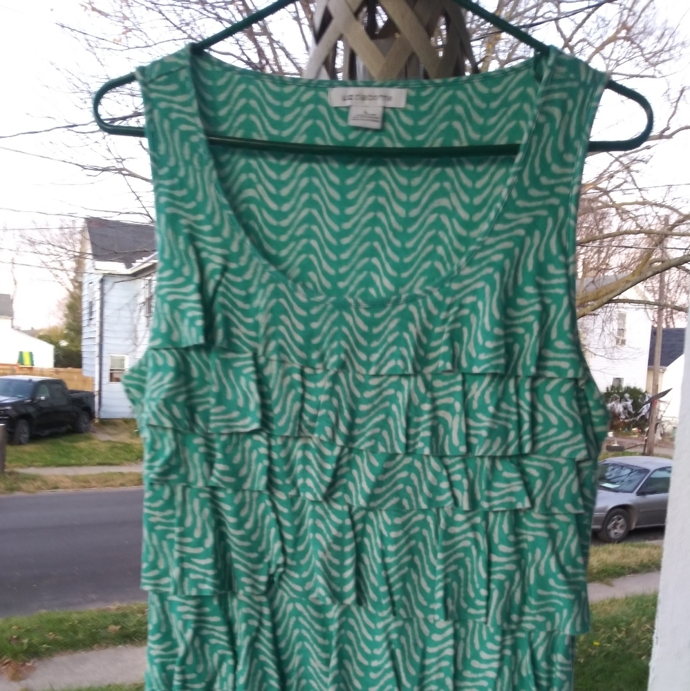 Blueish green sleeveless shirt